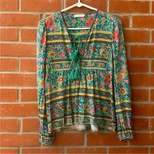 Spell and the Gypsy folk town top